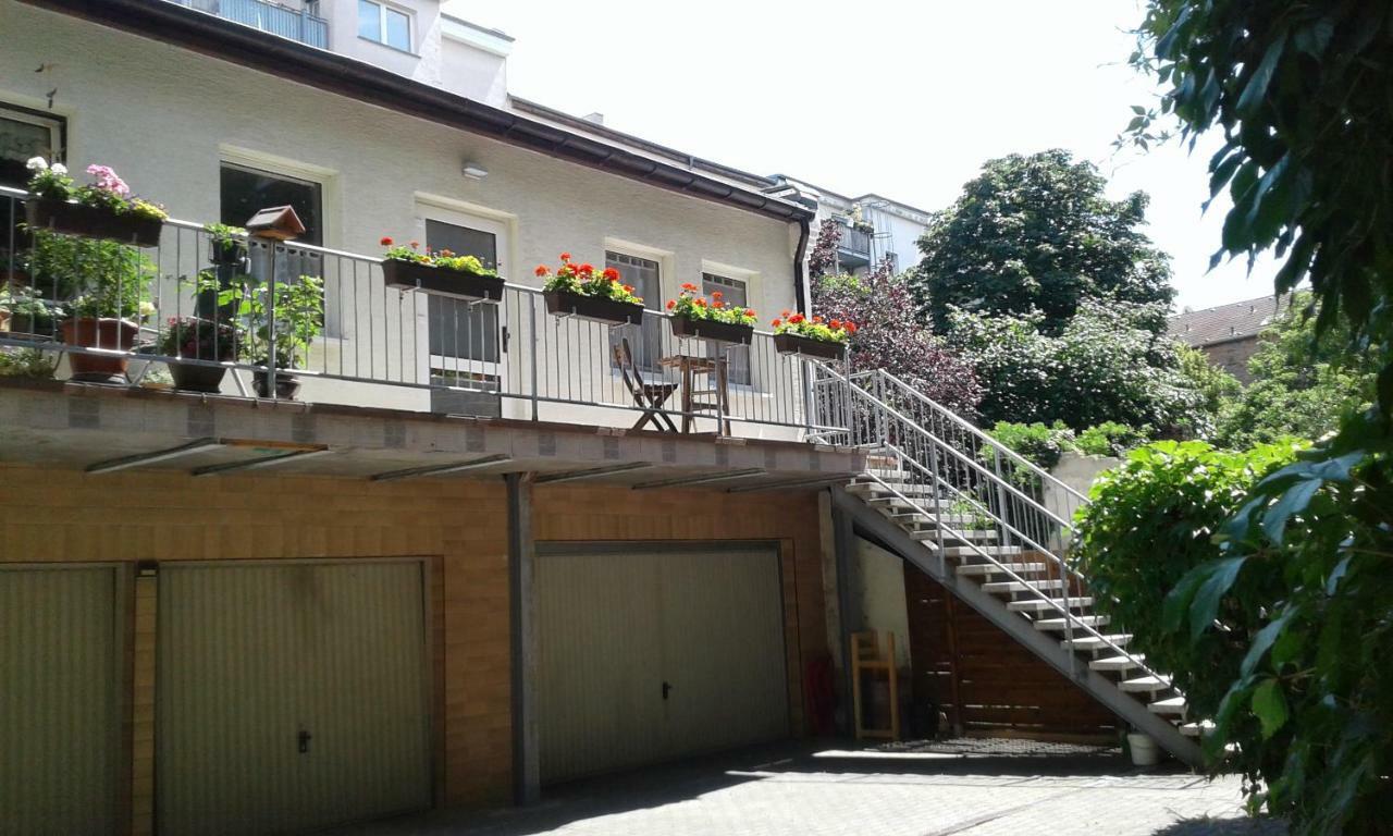 Halle  Citywohnung Im Paulusviertel I מראה חיצוני תמונה